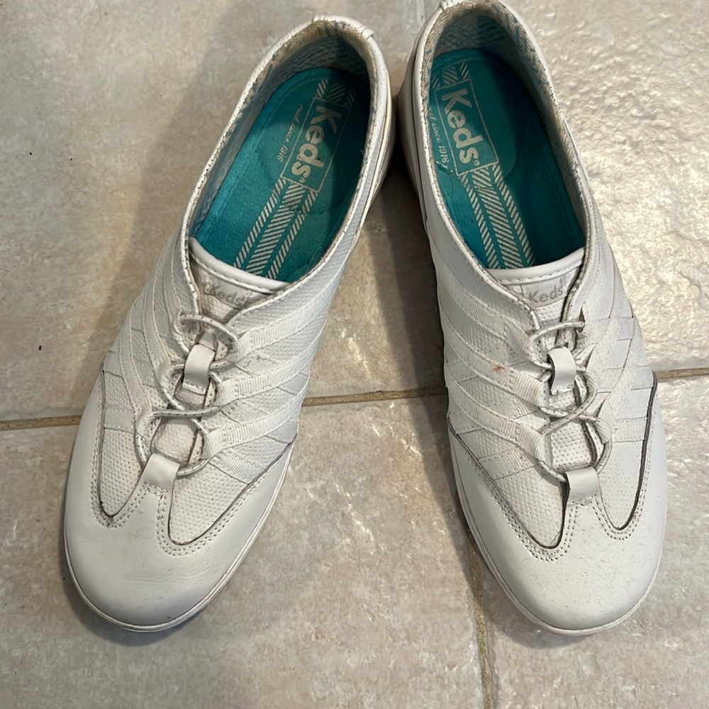 Keds women white shoes size 8